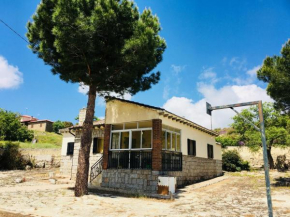 Los Robles, Ávila